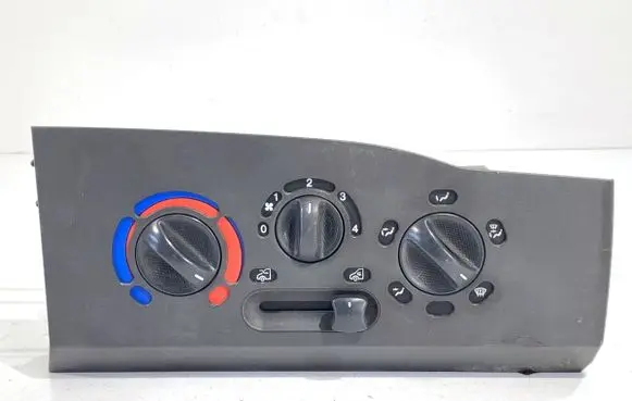 Iveco Daily 3rd gen Interior fan control switch