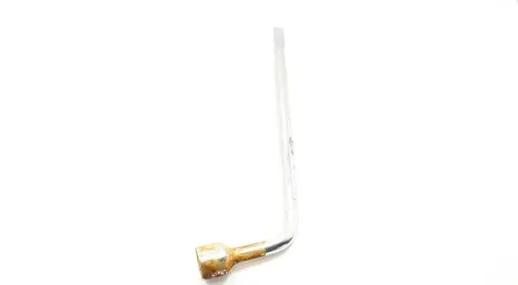 Toyota Auris 150 Wheel nut wrench 