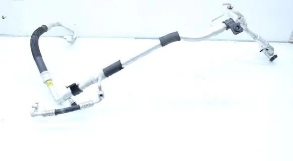 KIA Ceed Air conditioning (A/C) pipe/hose