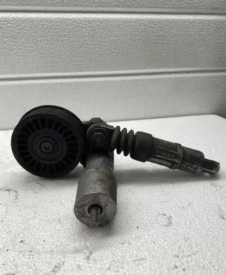 Skoda Superb B5 (3U) Alternator belt tensioner 23470909