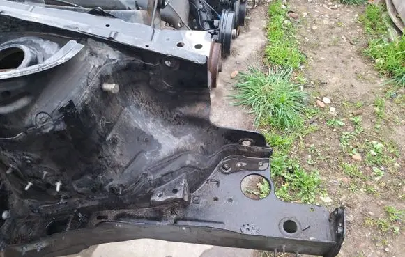 Front quarter panel