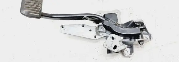 Volvo S60 Brake pedal 31302351