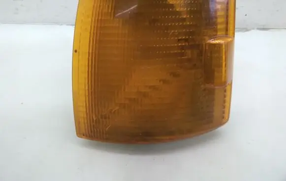 Volkswagen Transporter - Caravelle T4 Front indicator light