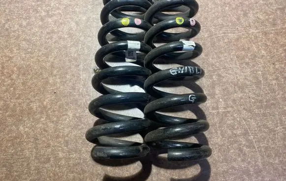 Maserati Ghibli Rear coil spring 670006575