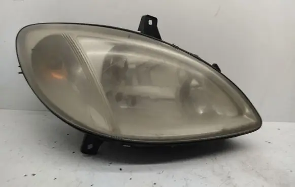 Mercedes-Benz Vito Viano W639 Headlight/headlamp 24670400