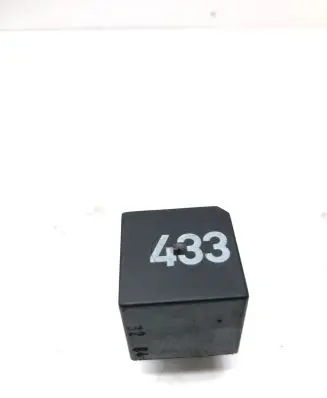 Audi A5 8T 8F Other relay 3D0951253A 14150000