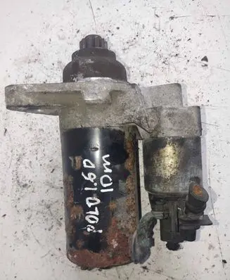 Volkswagen Cross Polo Starter motor