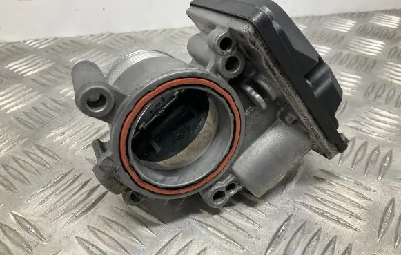 Audi A4 S4 B8 8K Throttle valve 03L128063AC
