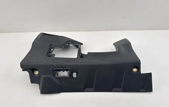 Audi Q2 - Dashboard lower bottom trim panel 81B863075 K02716001 112023