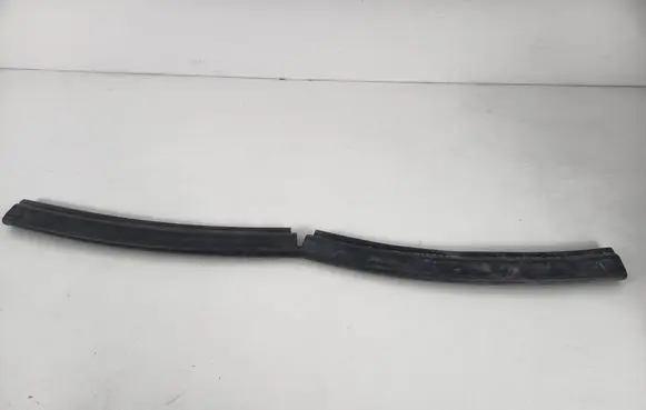 BMW X1 E84 Engine compartment rubber 2991416