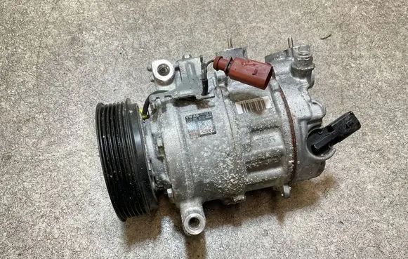 Skoda Octavia Mk4 Air conditioning (A/C) compressor (pump) 3Q0816803D 7572023 R1234V
