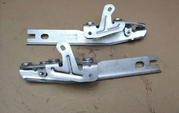 Dodge Journey Engine bonnet/hood hinges