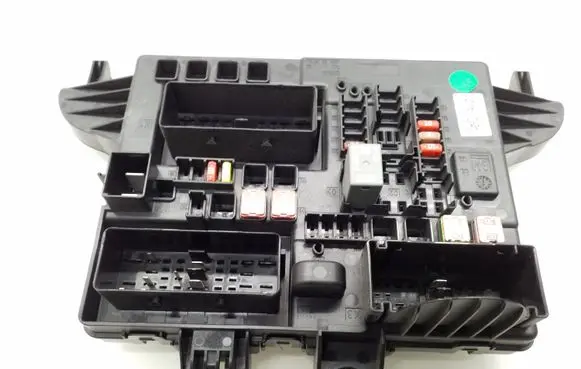 Opel Insignia A Comfort/convenience module 22737765 2273776501
