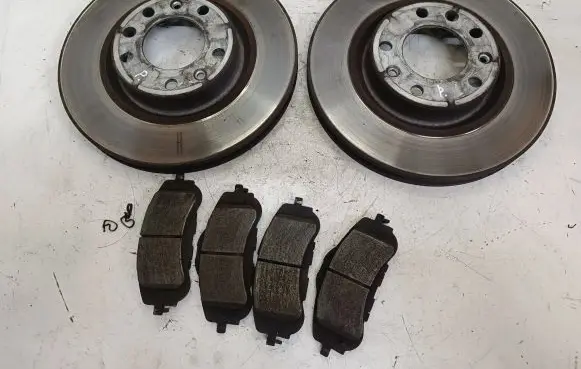 Peugeot 308 Front brake disc