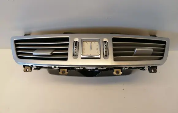Mercedes-Benz S W221 Dash center air vent grill A2218300954