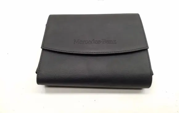 Mercedes-Benz E W212 Owners service history hand book 