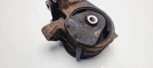 KIA Carnival Gearbox mount 218324D100