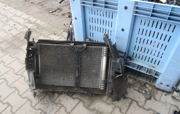 Citroen C4 II Picasso Radiator set 