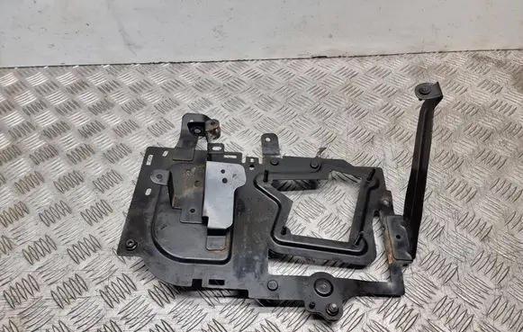 Ford Focus Engine control unit holder JX6112A692AD KA135379000108 KA13537400010