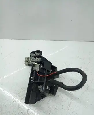 Audi A4 S4 B8 8K Positive cable (battery) 8J0915459