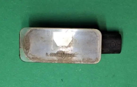 Ford Mondeo MK IV Number plate light