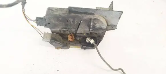 Renault Laguna I Front door lock 