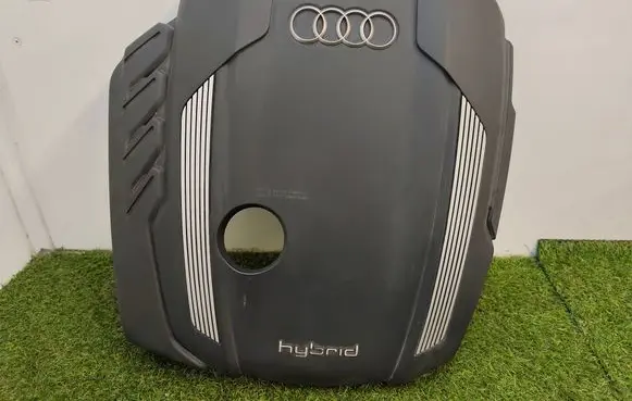 Engine cover (trim)