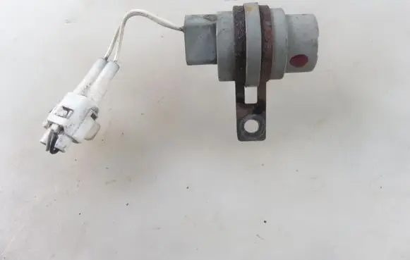 Suzuki Jimny Vacuum valve 