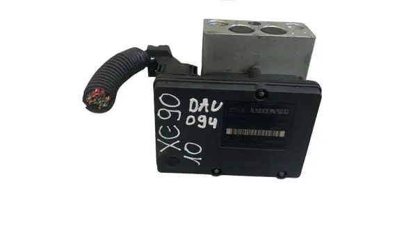 Volvo XC90 ABS Pump 30793445 P30793444