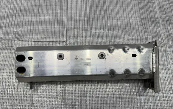 Maserati GranTurismo Front bumper shock/impact absorber 1522