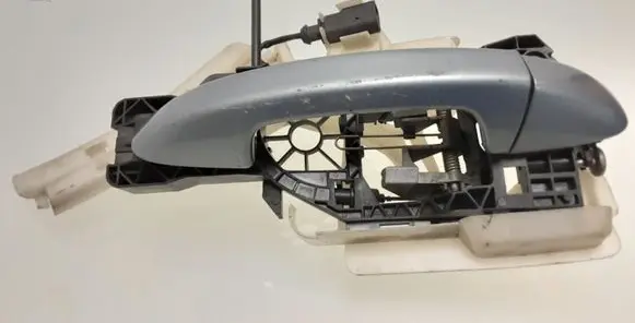Volkswagen PASSAT CC Front door exterior handle 3C0837886