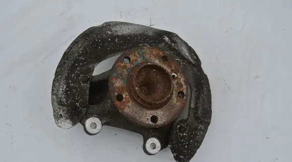 BMW 1 F20 F21 Front wheel hub spindle knuckle 6792286