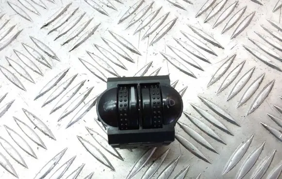 Volkswagen PASSAT B5 Headlight level height control switch 3B0941333C