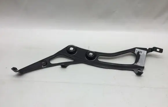 BMW 2 F45 Fender mounting bracket 7297200