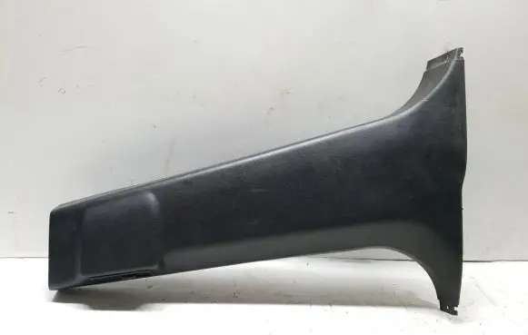 Nissan Murano Z50 (B) pillar trim (bottom) H646-0332-200