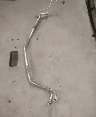 Renault Kadjar Air conditioning (A/C) pipe/hose 924409613R MR5446290