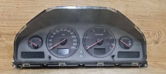 Volvo S60 Speedometer (instrument cluster) 8637996 8602474
