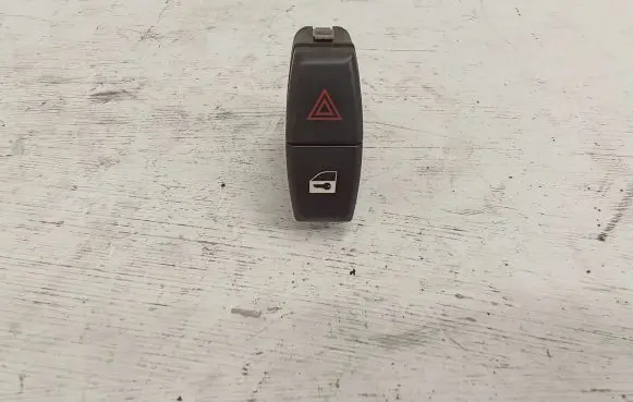 BMW X3 E83 Hazard light switch 6919506 549519500