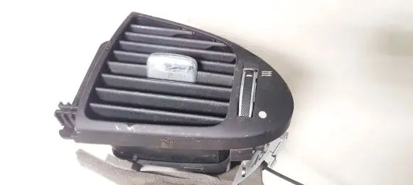 Jaguar XJ X350 Dash center air vent grill 2w937801815