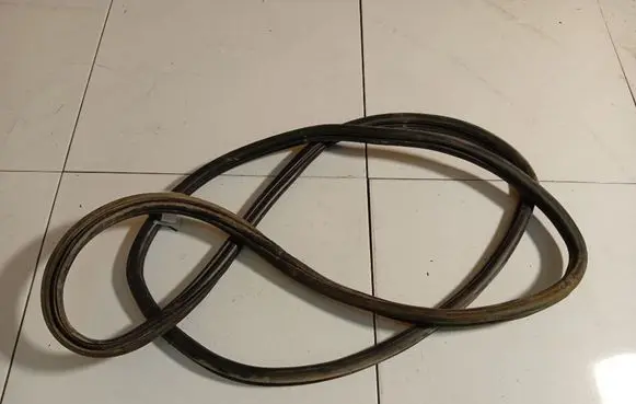 Seat Alhambra (Mk1) Trunk rubber seal (body) 
