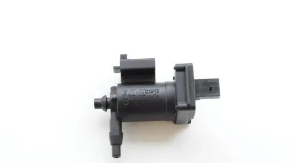 Mercedes-Benz CLK A209 C209 Turbo solenoid valve A2038000178