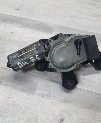 Audi A4 S4 B5 8D Rear window wiper motor 8L0955711A 404430 02300148