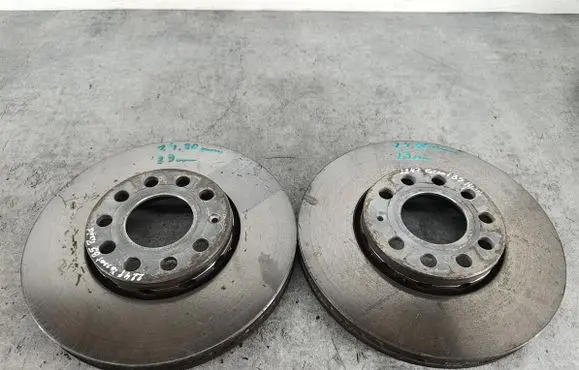 Volkswagen PASSAT B5.5 Front brake disc 