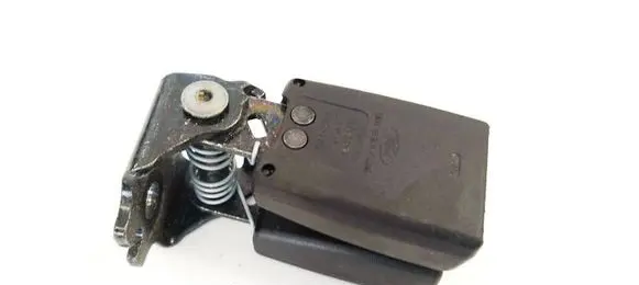 Ford Focus Middle seatbelt buckle (rear) BM51613K21CA