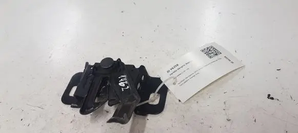 Engine bonnet (hood) release handle