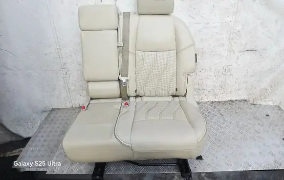Infiniti QX60 L50 Rear seat 