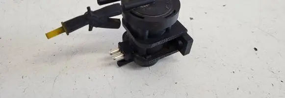Mercedes-Benz C W202 Turbo solenoid valve 0005450327