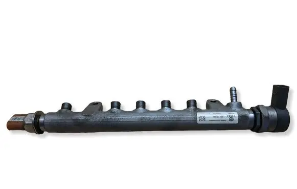 Volkswagen PASSAT B6 Fuel main line pipe 03L130089 057130764H 03L906051