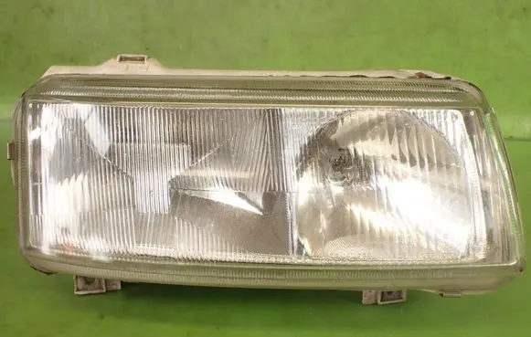 Volkswagen PASSAT B4 Headlight/headlamp 14197000R01