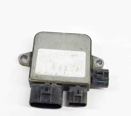 Tesla Model S Coolant fan relay 